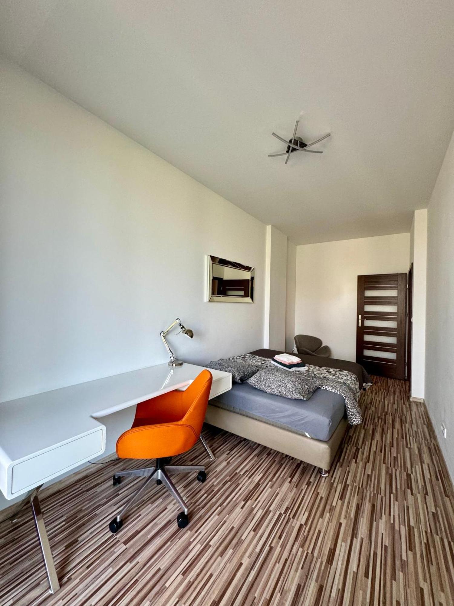 Two Rooms Apartment Triton Park Varsovie Extérieur photo